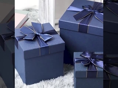 Elegantne niebieskie kwadratowe pudełko prezentów Premium Puste pudełko z opakowaniem Bowknot na urodziny