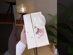 Niestandardowe sztywne pudełka prezentów z pokrywką na pamiątki biżuteria i prezenty