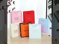 Elegantne torebki prezentów zestaw wielokrotnych okazji luksusowe opakowania na urodziny Graduation Walentynki