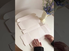 Zestaw pudełek do francuskich wypieków inspirowany Berlinem, w kremowym kolorze, opakowania do cukierni, pudełka na ciasta