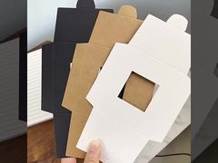 Puszcza papierowa kartonowa torebka biżuterska kartka wyświetleniowa